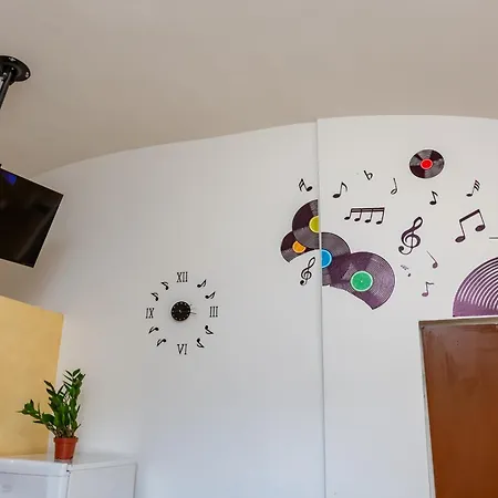 Grotta Della Musica Apartamento *
